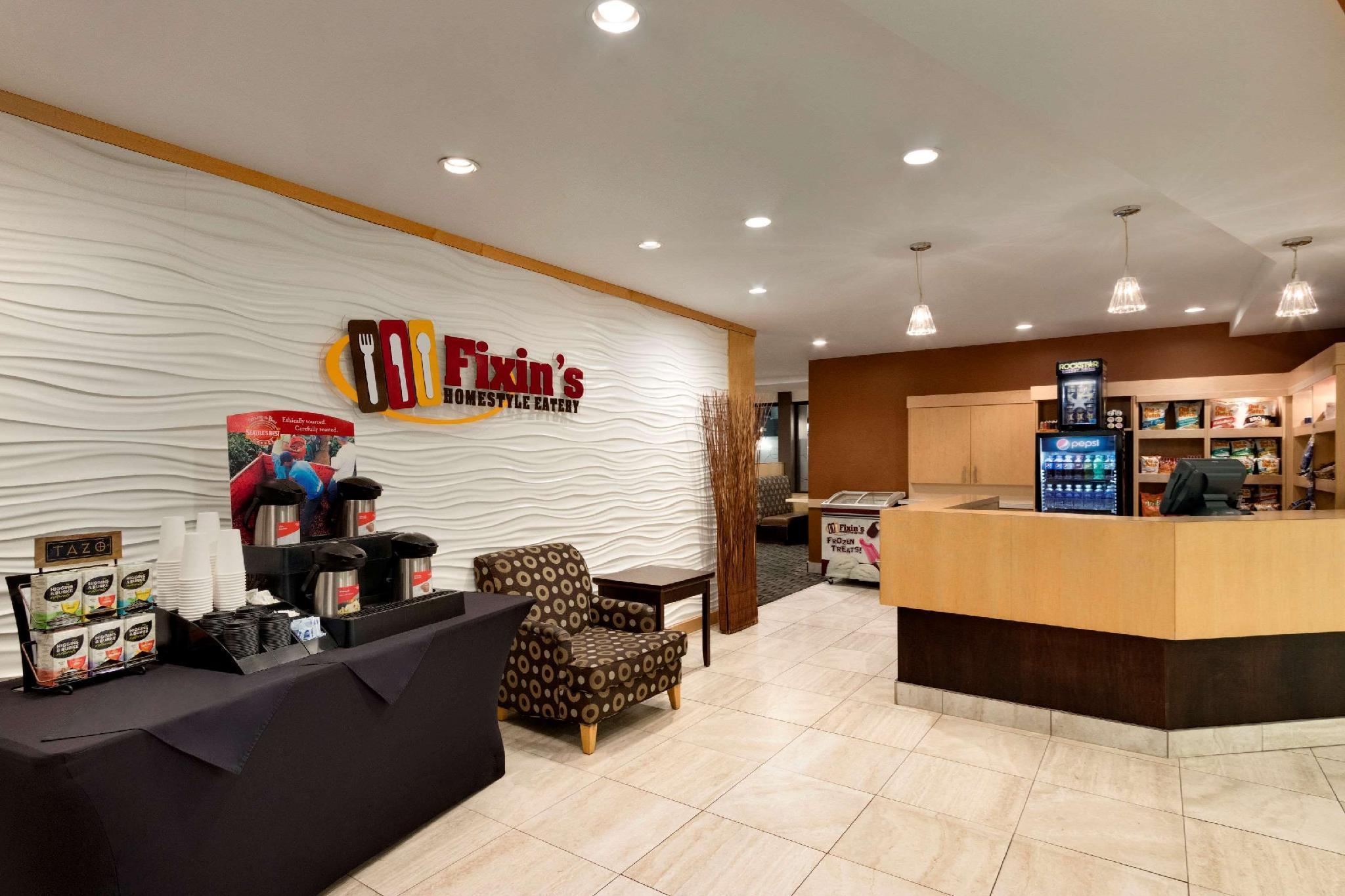 ทราเวลลอดจ์ บาย วินด์แฮม ซัสคาทูน Hotel แซสเกอทูน ภายนอก รูปภาพ