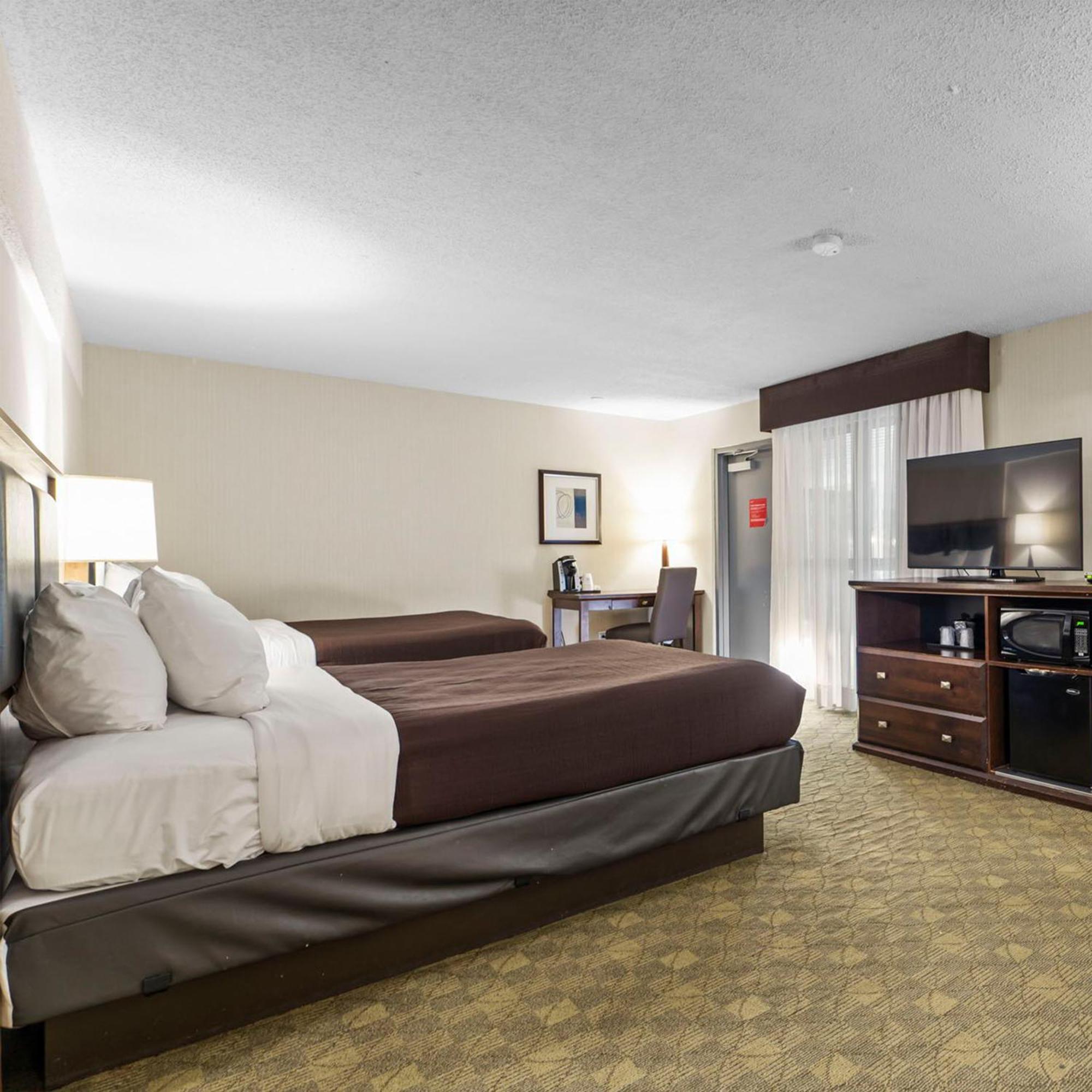 ทราเวลลอดจ์ บาย วินด์แฮม ซัสคาทูน Hotel แซสเกอทูน ภายนอก รูปภาพ